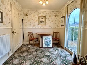 Dining Room- click for photo gallery